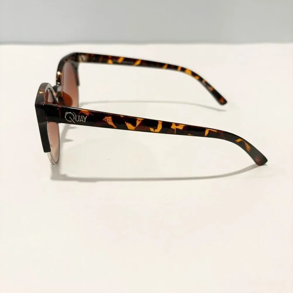 QUAY Australia HARLEM Round Cat Eye Sunglasses Brown tortoise